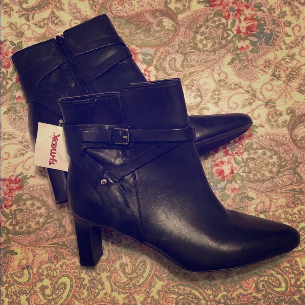 NWT Ralph Lauren black leather boots